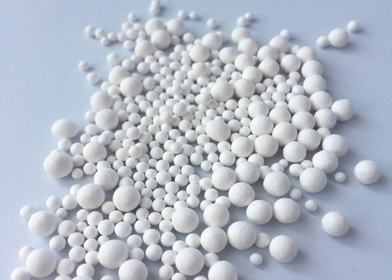 Высокая стойкость к щелочам Белые активные шарики из алюминия Активный алюминиевый осушитель