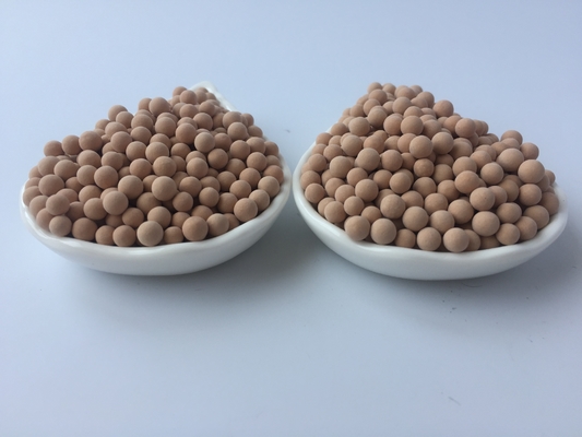 качество  13X Molecular Sieve Desiccant PH Value 6-8 Particle Size 3.0mm -5.0mm Фабрика